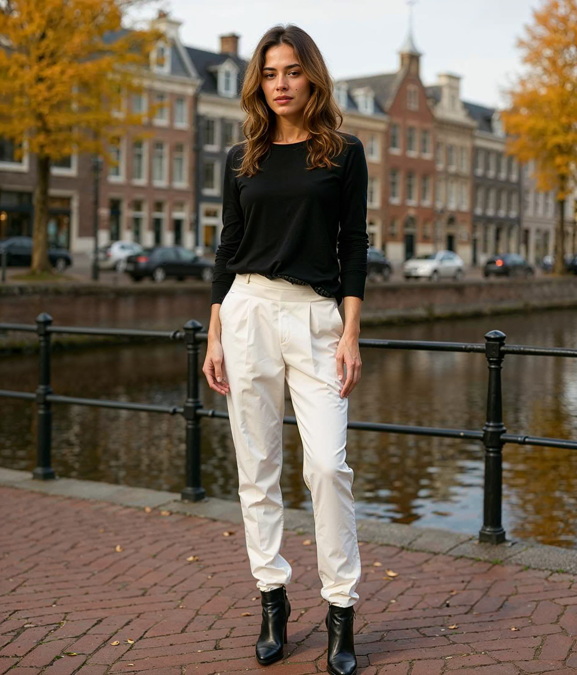 Bloem l Stylische Zwarte Dames Broek met Aansluitende Pasvorm – Hoogwaardige Polyester voor Zomeroutfits