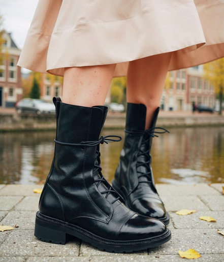 Wilhelmina l Elegante Zomerlaarzen Dames van PU Leer met Vetersluiting en Spitse Neus - Comfortabele Halfhoge Laarzen