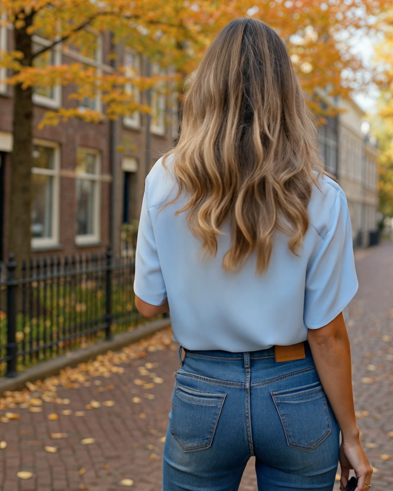 Aiva | Elegante Witte Blouse Dames met Korte Mouwen en V-hals